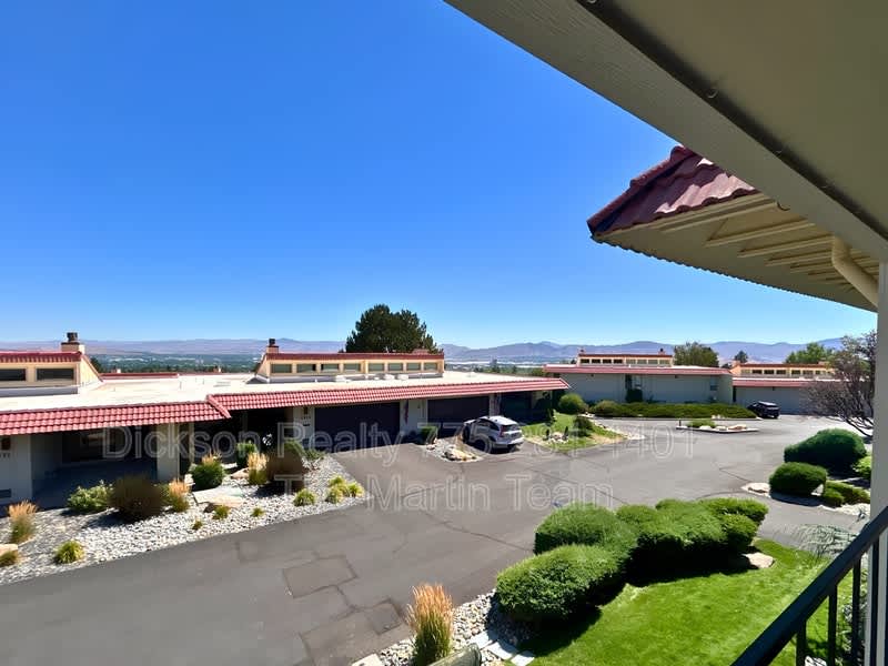 3479 Skyline Boulevard – photo 2