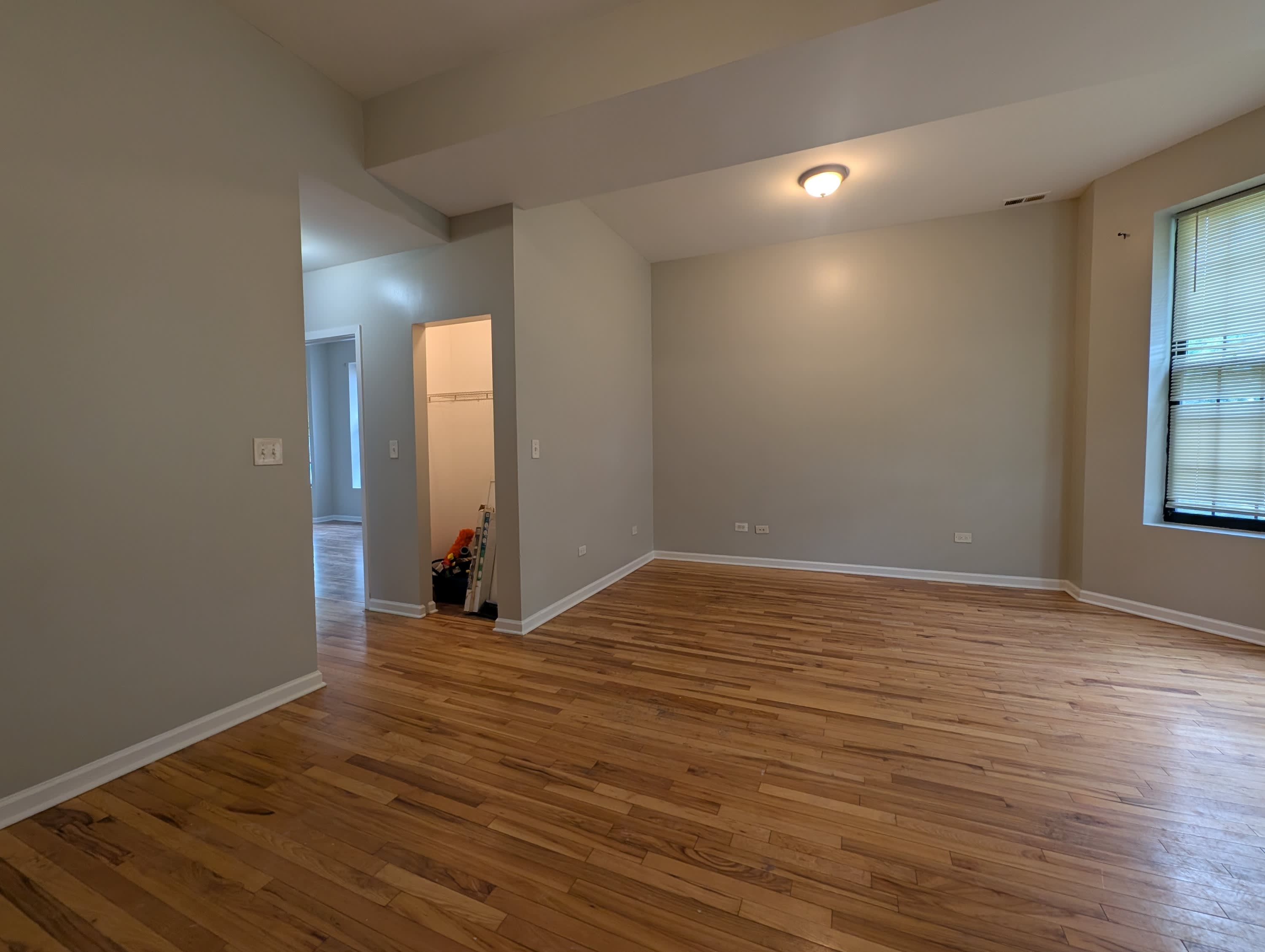 5417 South Carpenter Street – photo 2