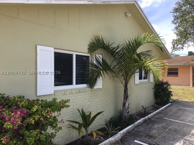 2407 SW 42nd Ave – photo 1