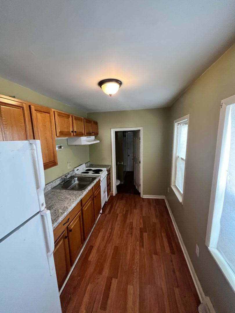 3 Bedroom Home in Reading! – photo 2