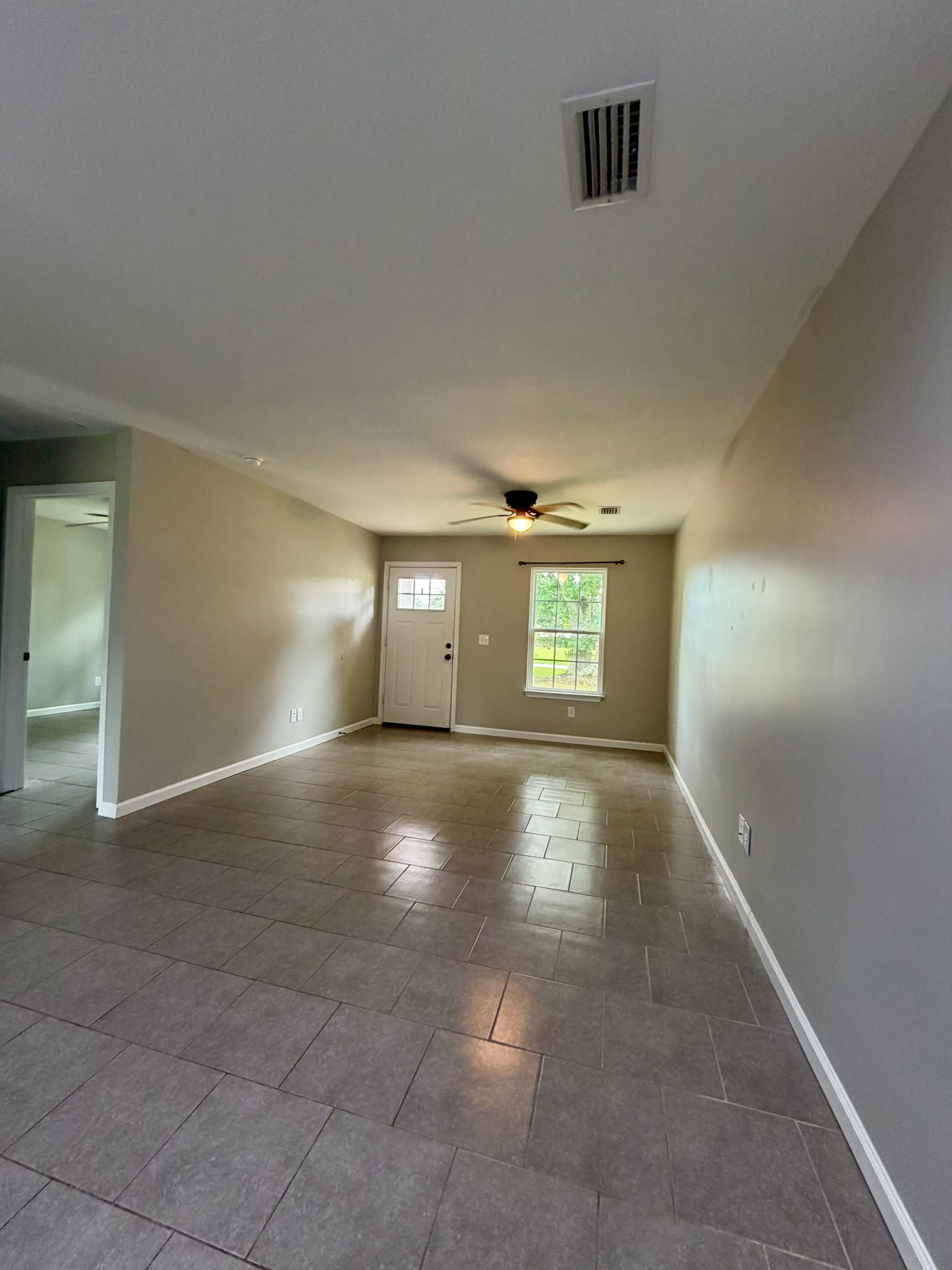 25105 Lavinia Avenue – photo 5