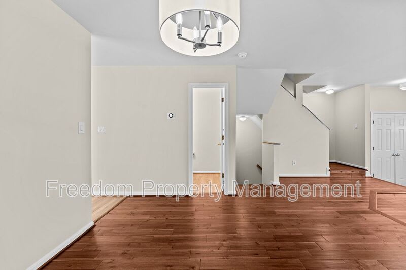 8644 Sanderling Dr – photo 5