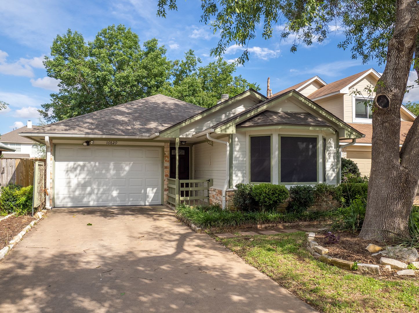 Updated Single Story in Brushy Creek – photo 1