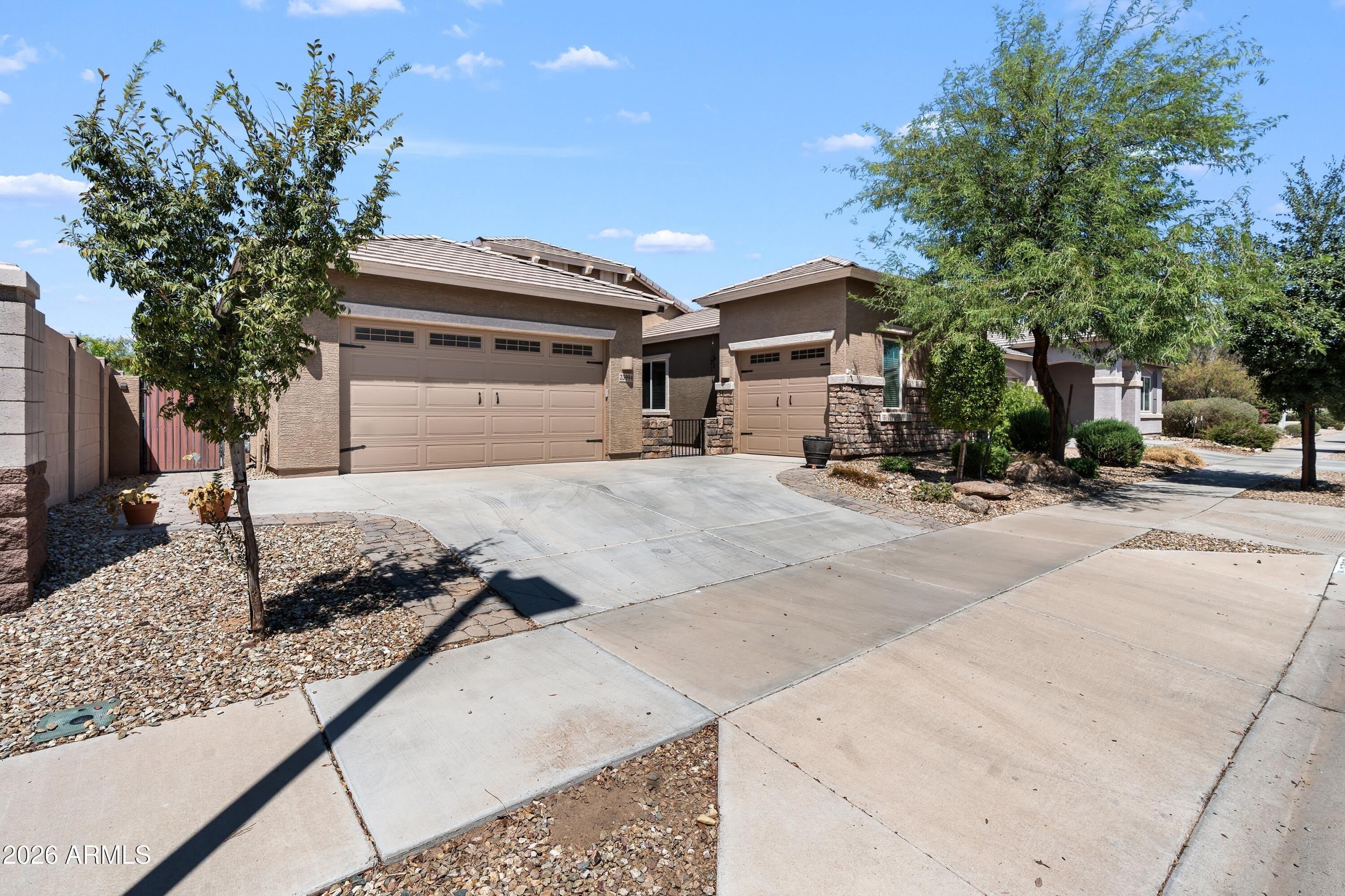 23994 N 164TH Drive – photo 1