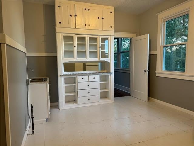 4318 N ROBERTSON Street – photo 3