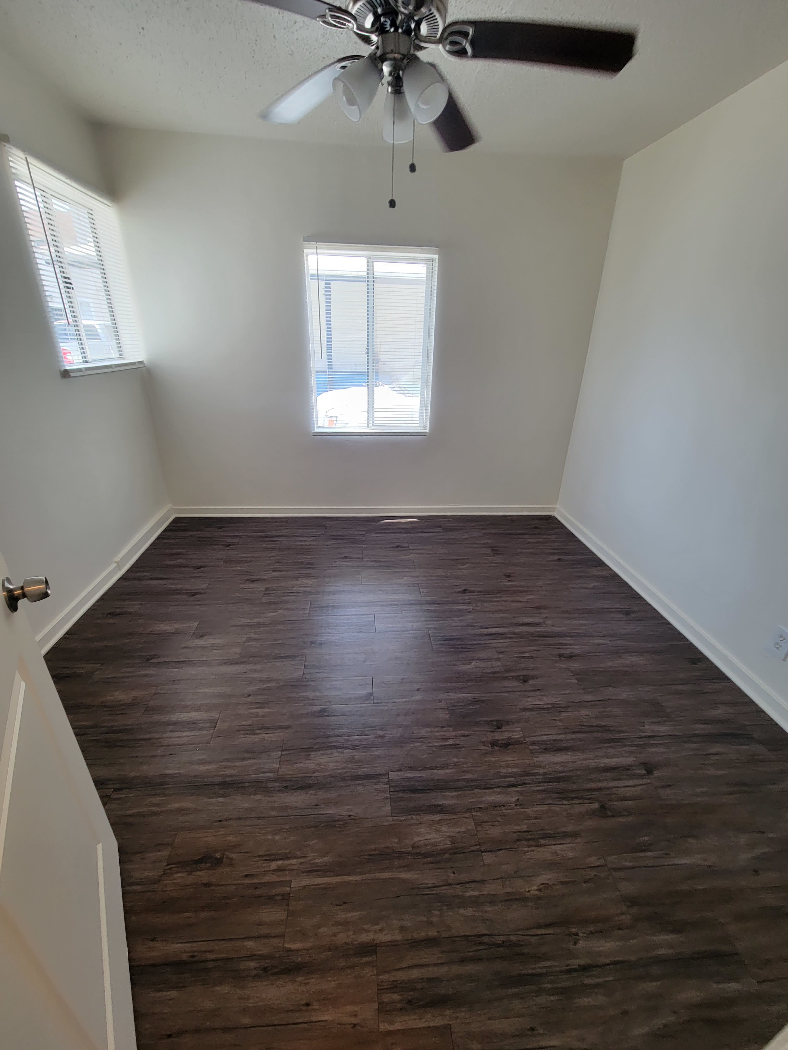 4131 Monroe St – photo 3