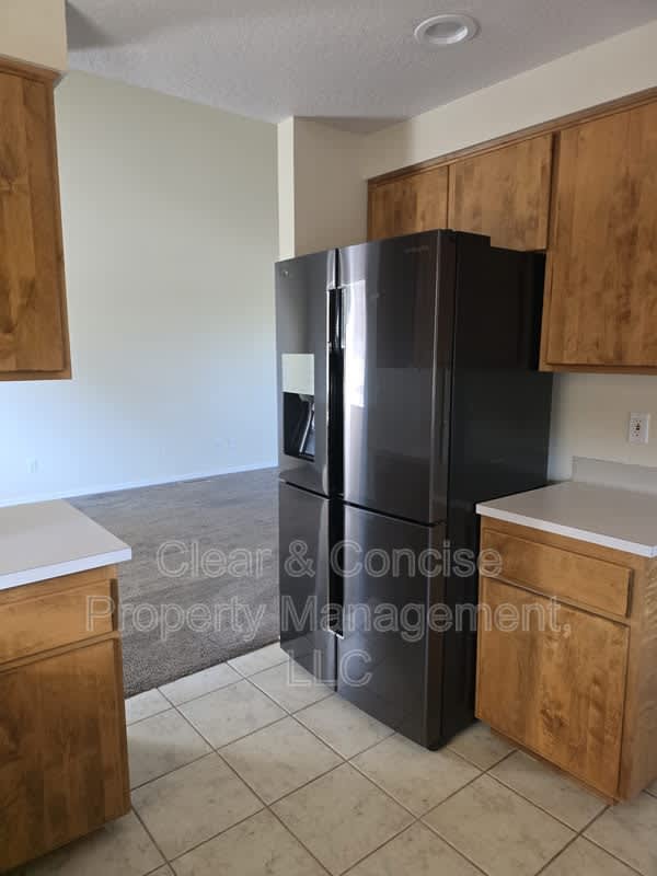 4206 Royal Avenue – photo 2