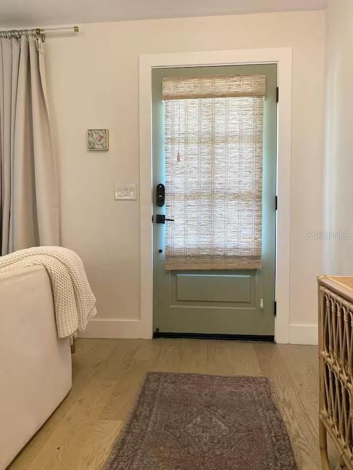 2433 LYDIA Way – photo 3