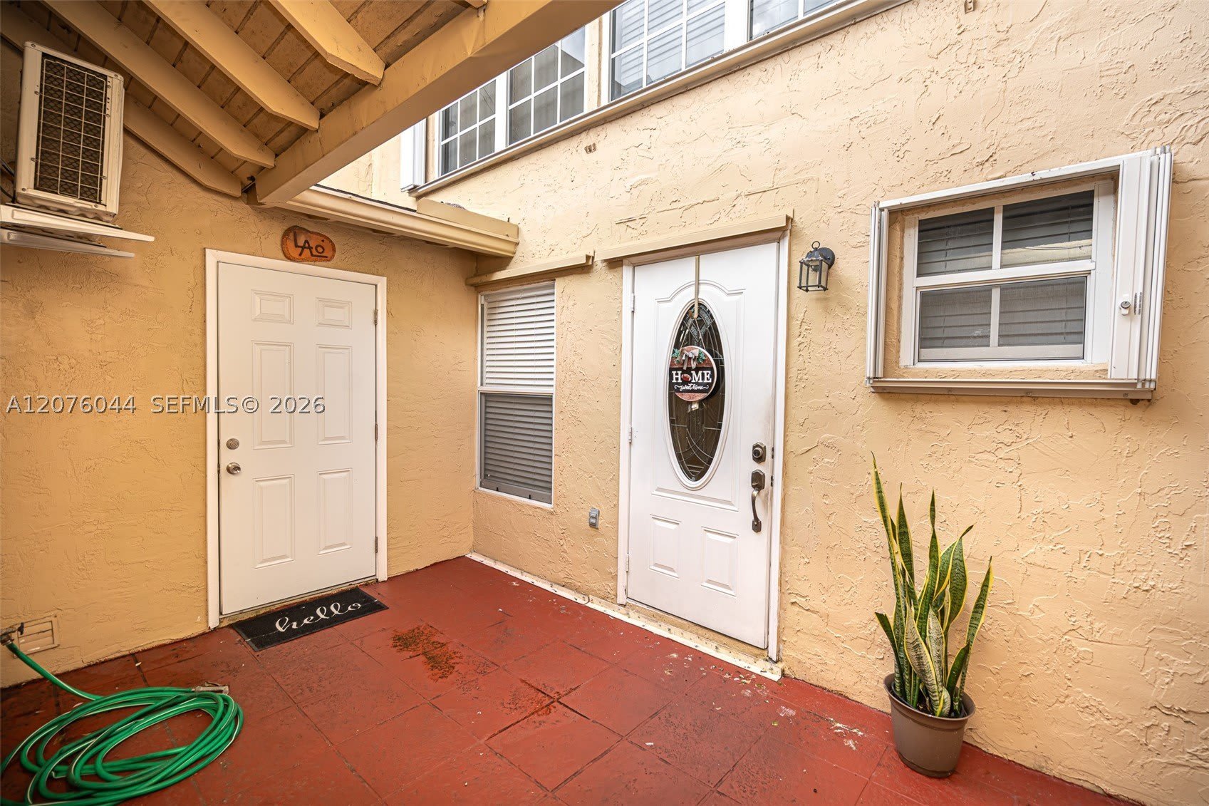 8120 SW 103rd Ave – photo 2
