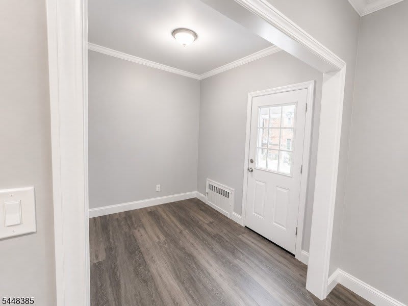 197 Hansbury Ave – photo 4
