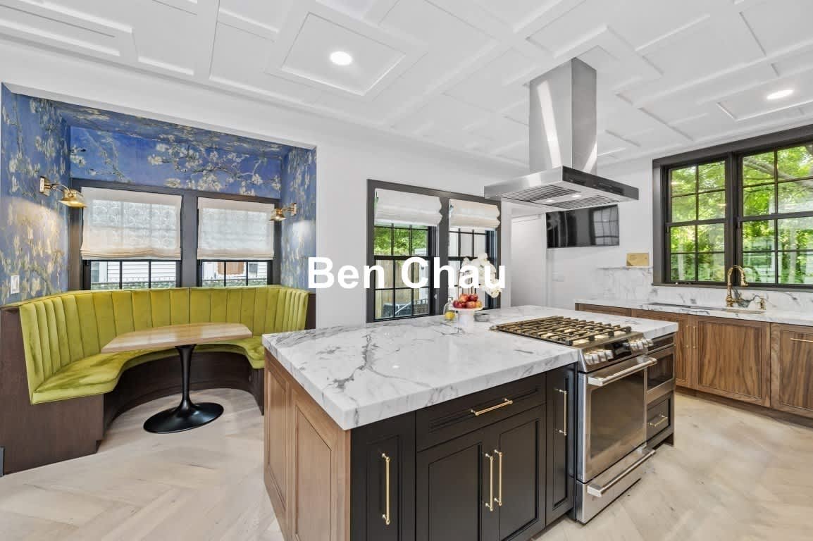 208 Windsor St – photo 4