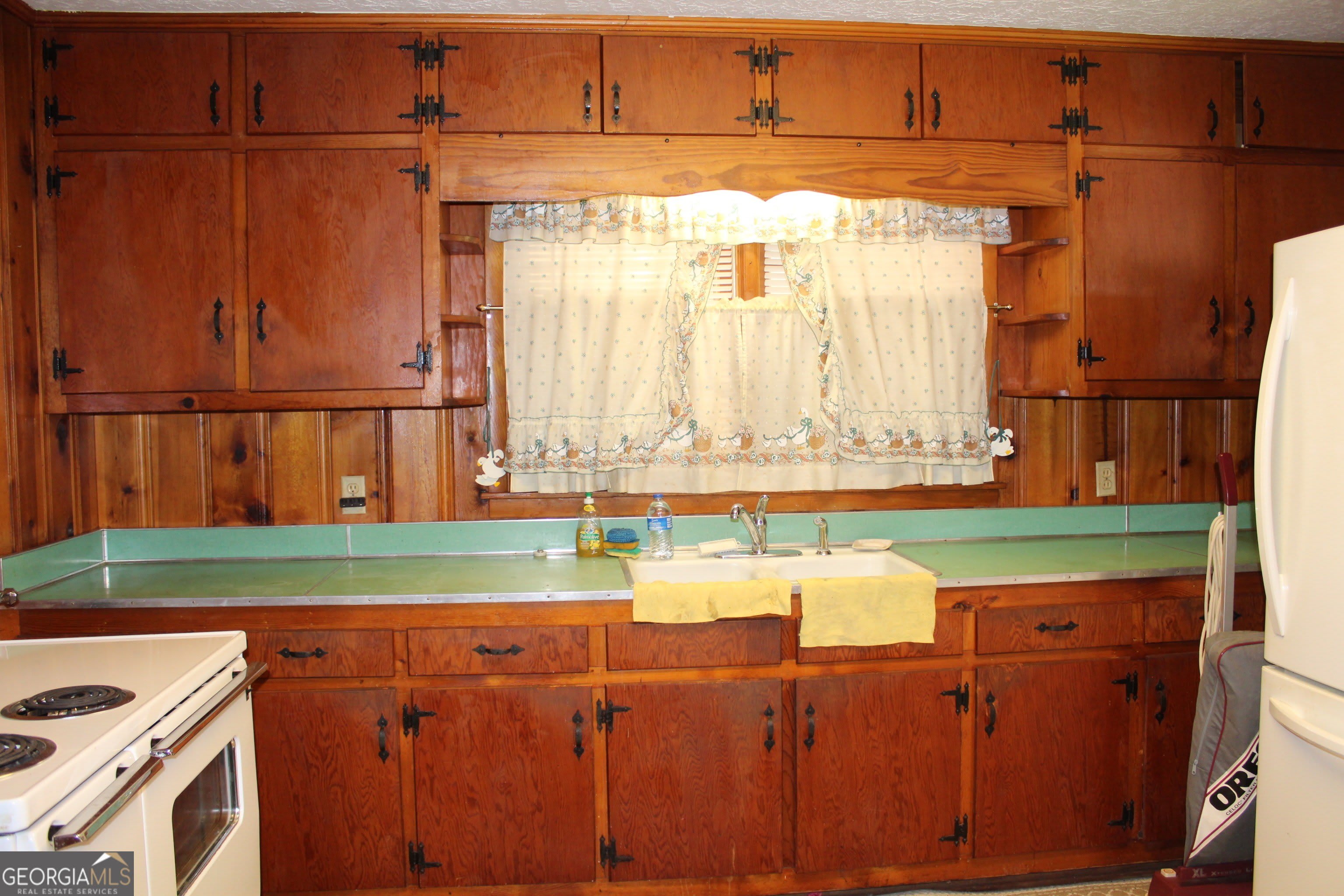 1115 W Spring Street – photo 2