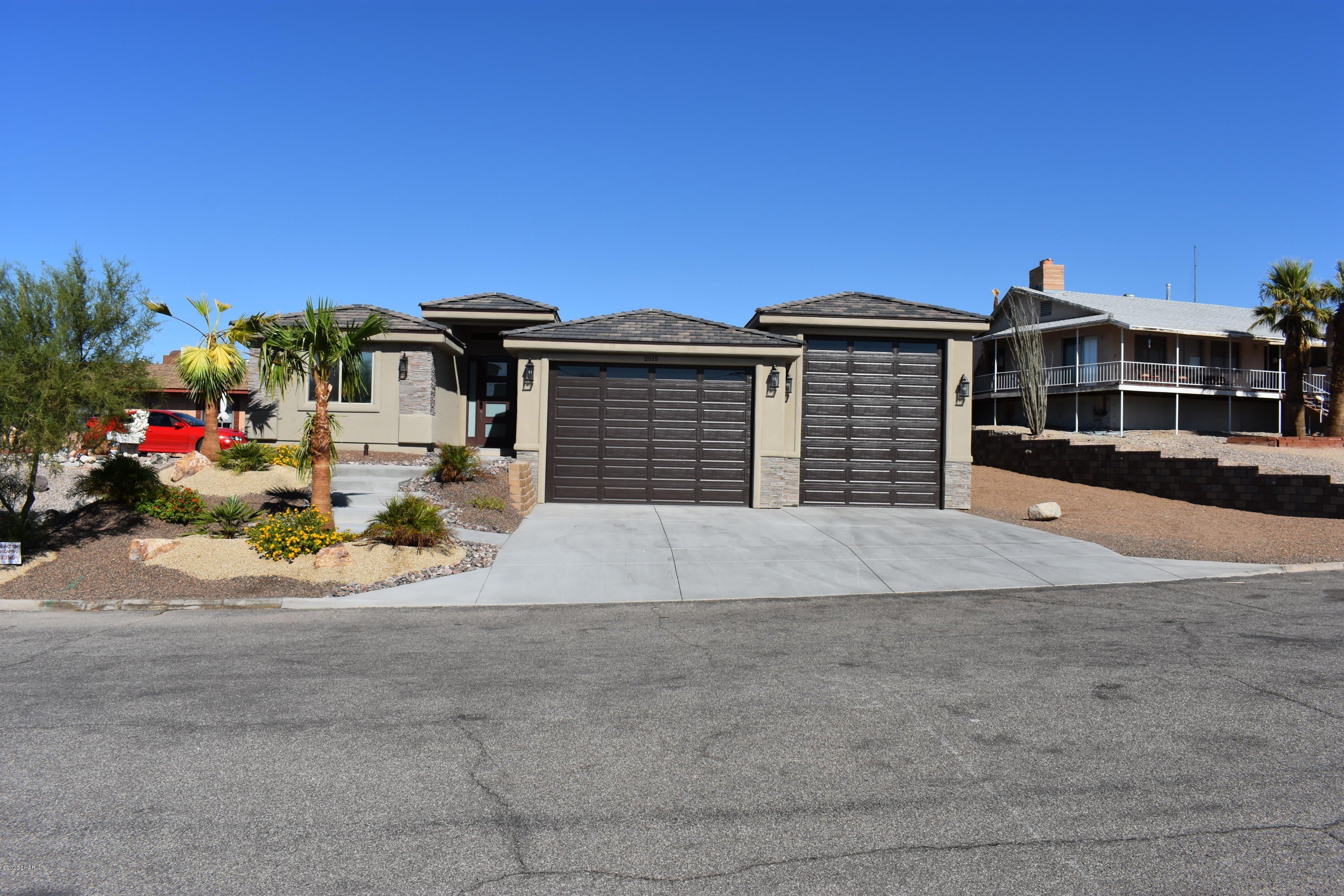 2515 Tradewind Dr – photo 1