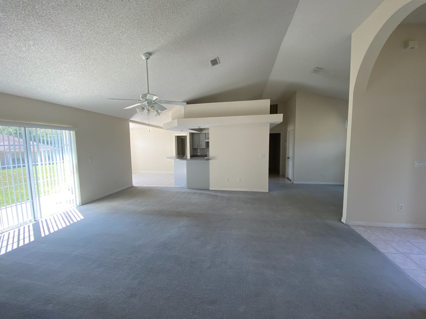 Marion Oaks Home 3 2 2 1860 Sqft – photo 5