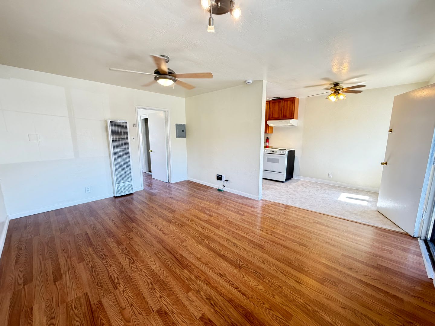 16727 Liberty Street – photo 5