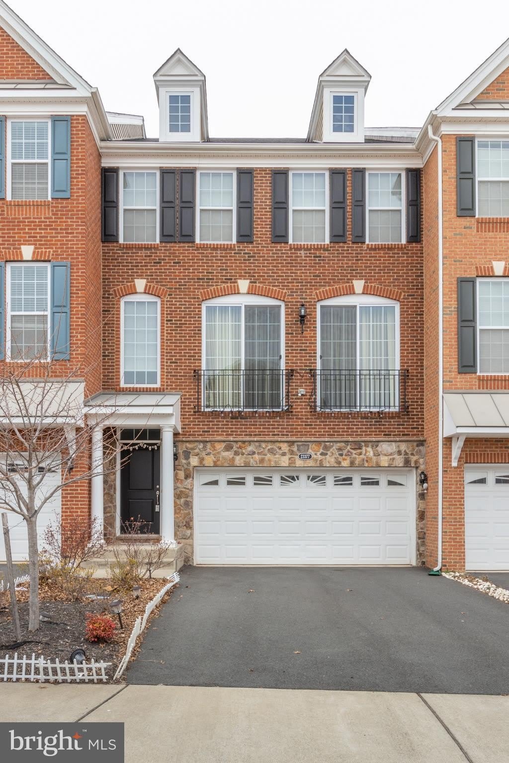 23377 LEWIS HUNT Square – photo 2
