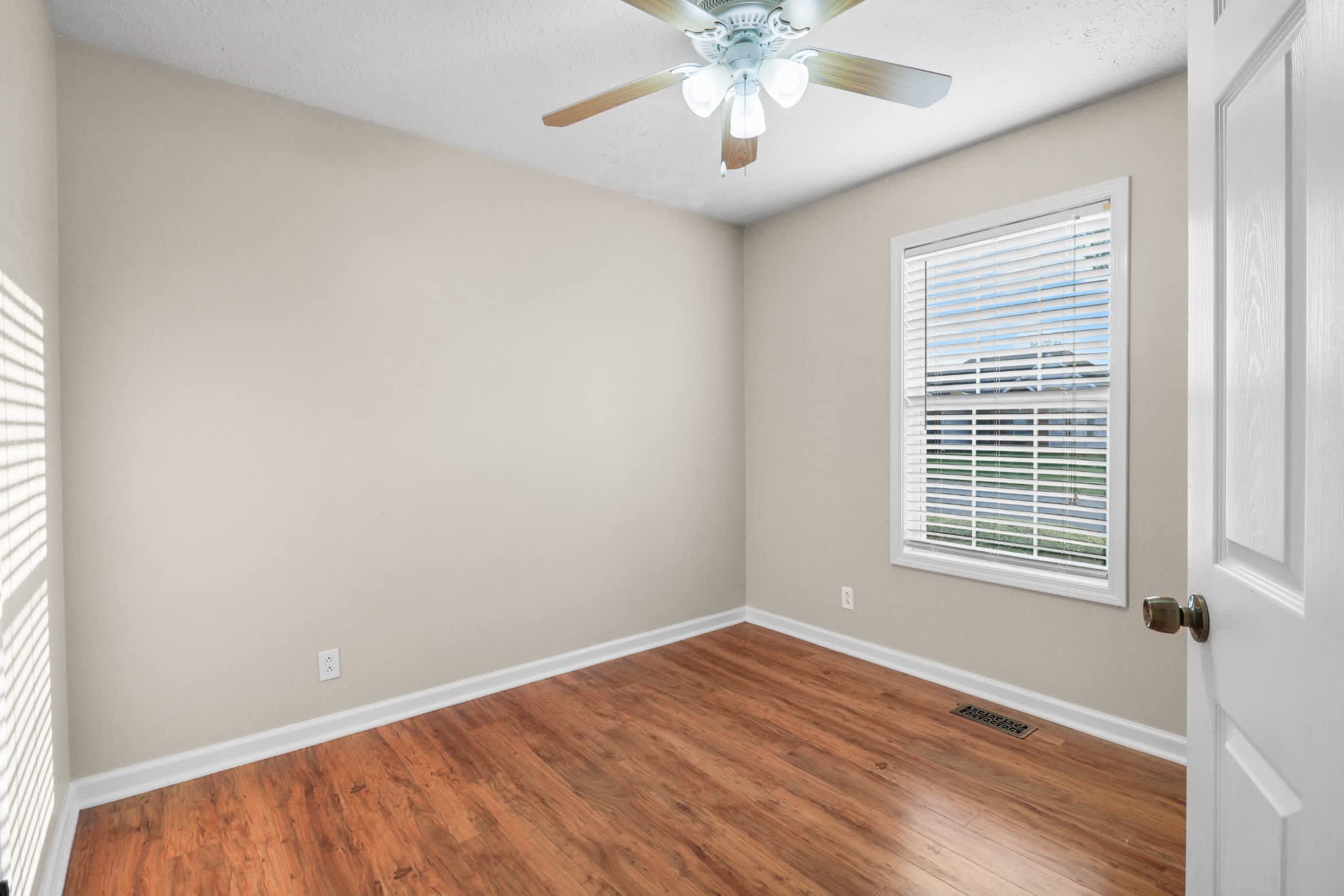 1633 Cedar Springs Circle – photo 5