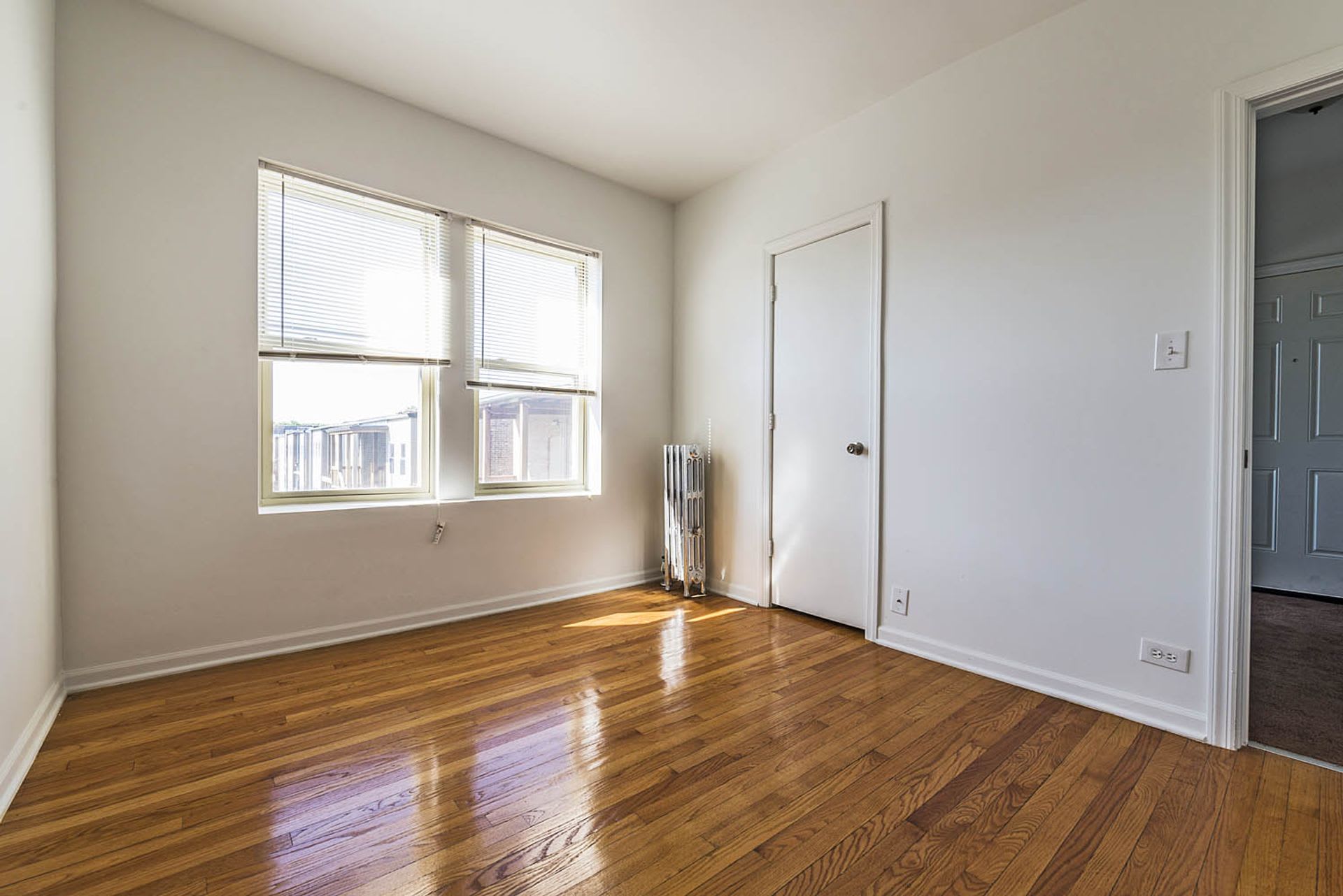 8201 S Drexel Ave – photo 5