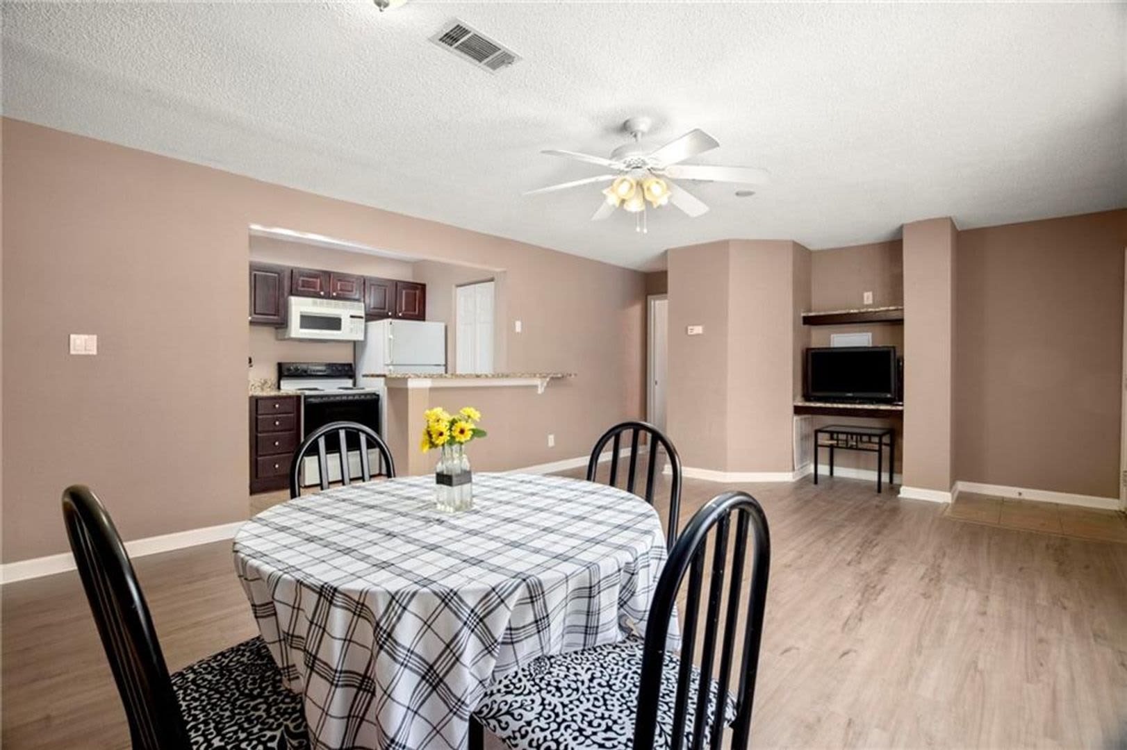 Auburn Crossing 10 138 – photo 4