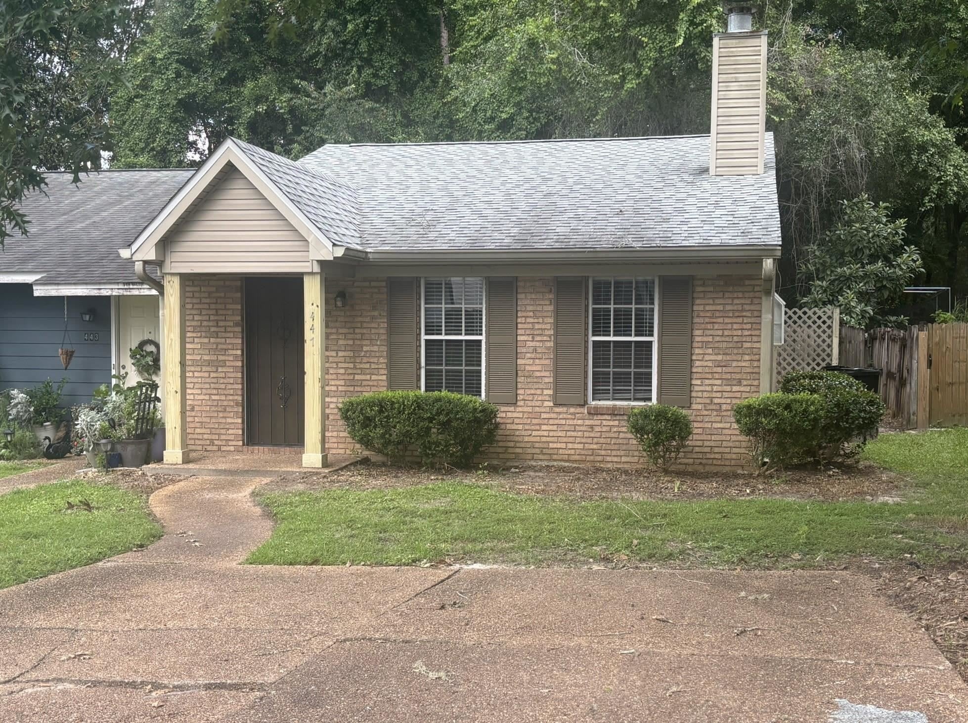 447 E Richview Park Circle – photo 2