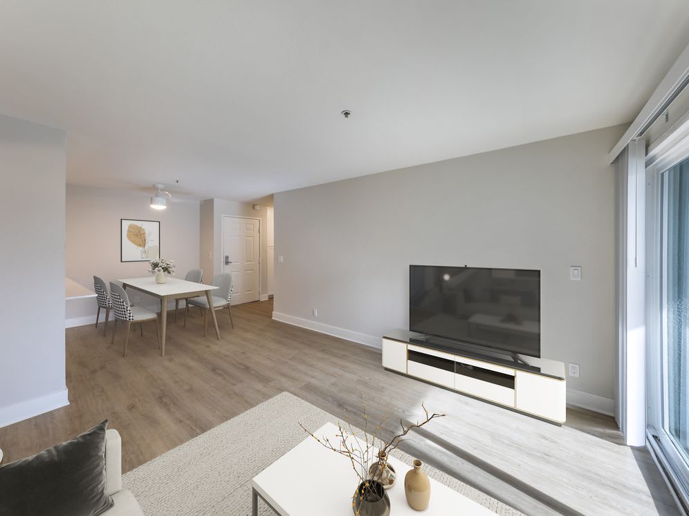 Avalon Woodland Hills – photo 3