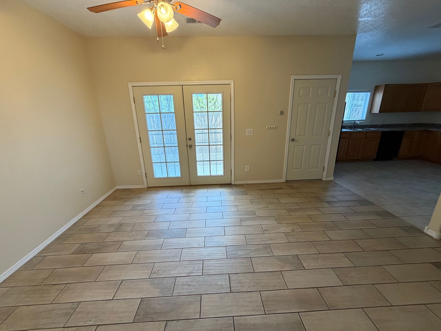 2 Story Townhome – photo 4