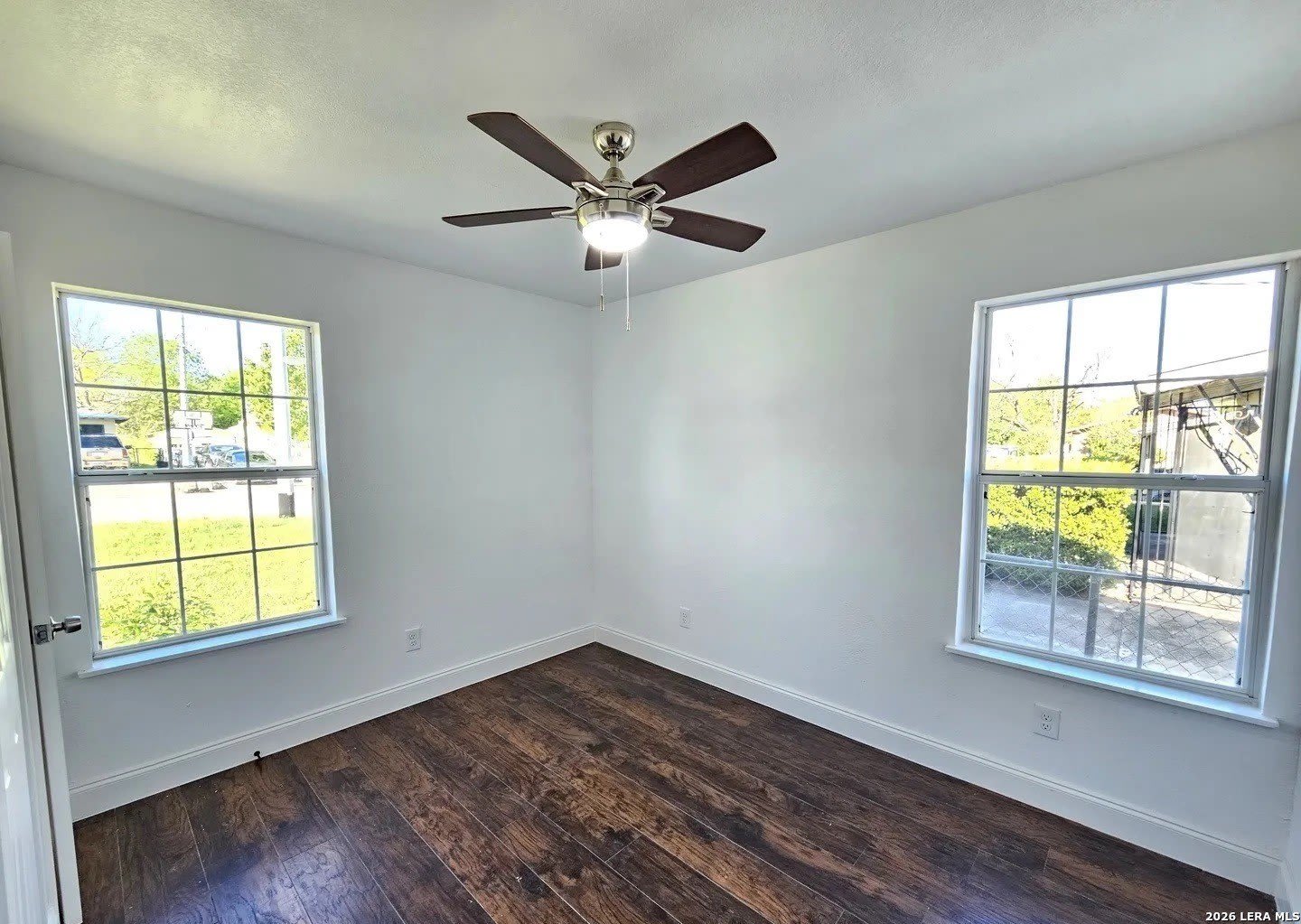314 Globe Ave – photo 4