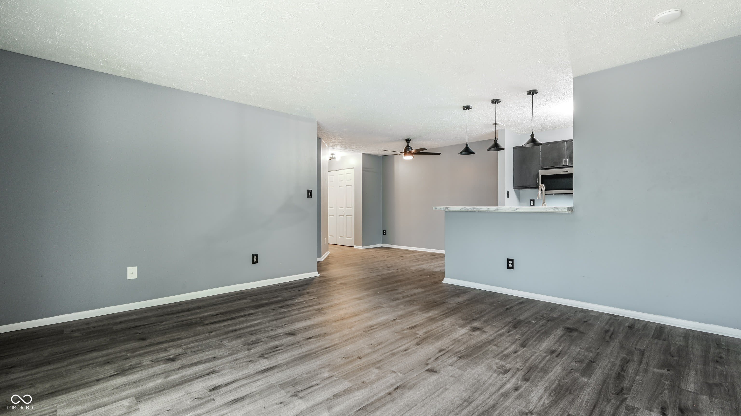4351 Village Parkway Circle W – photo 5