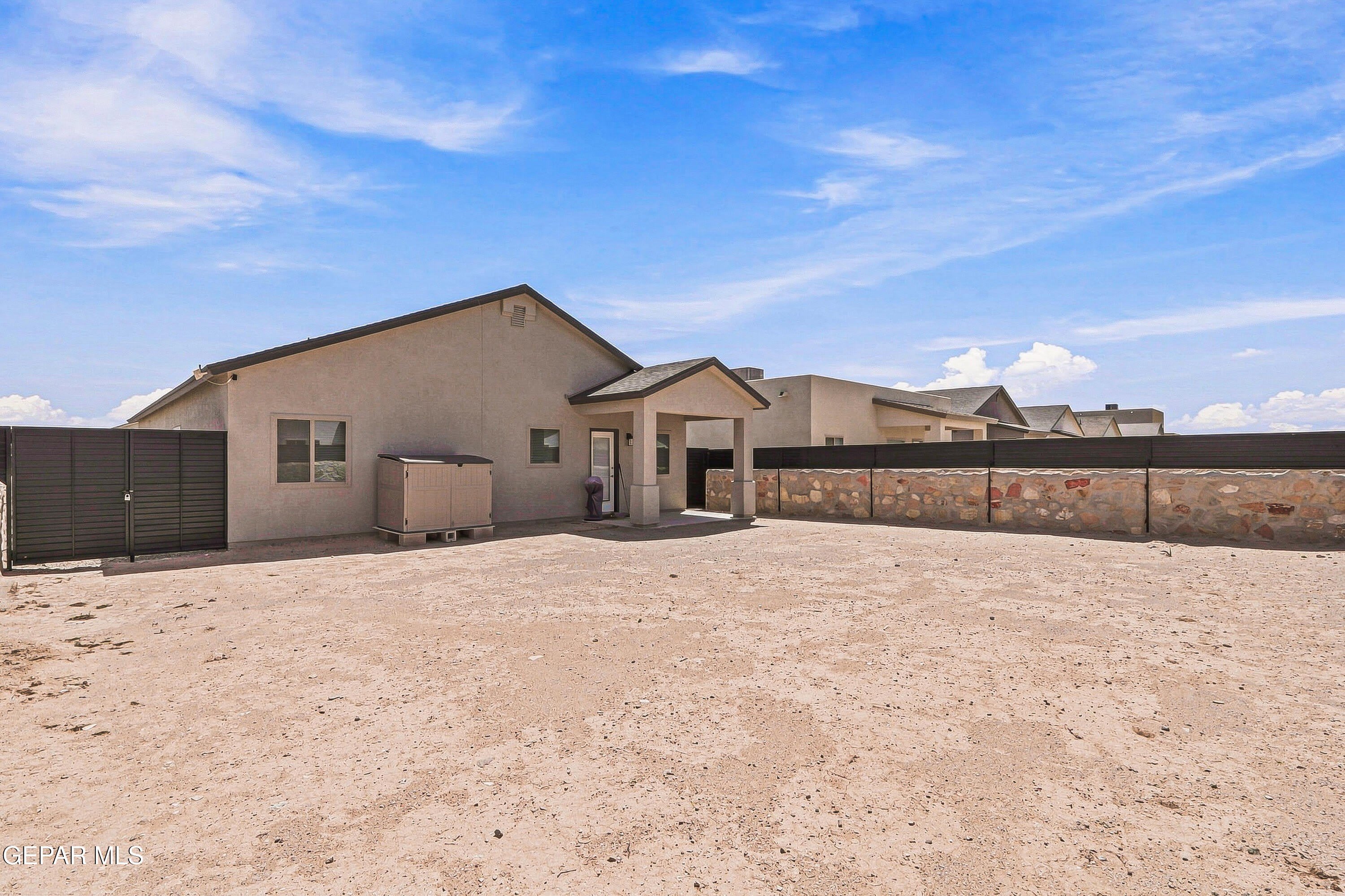 13689 FLORA VISTA Avenue – photo 5