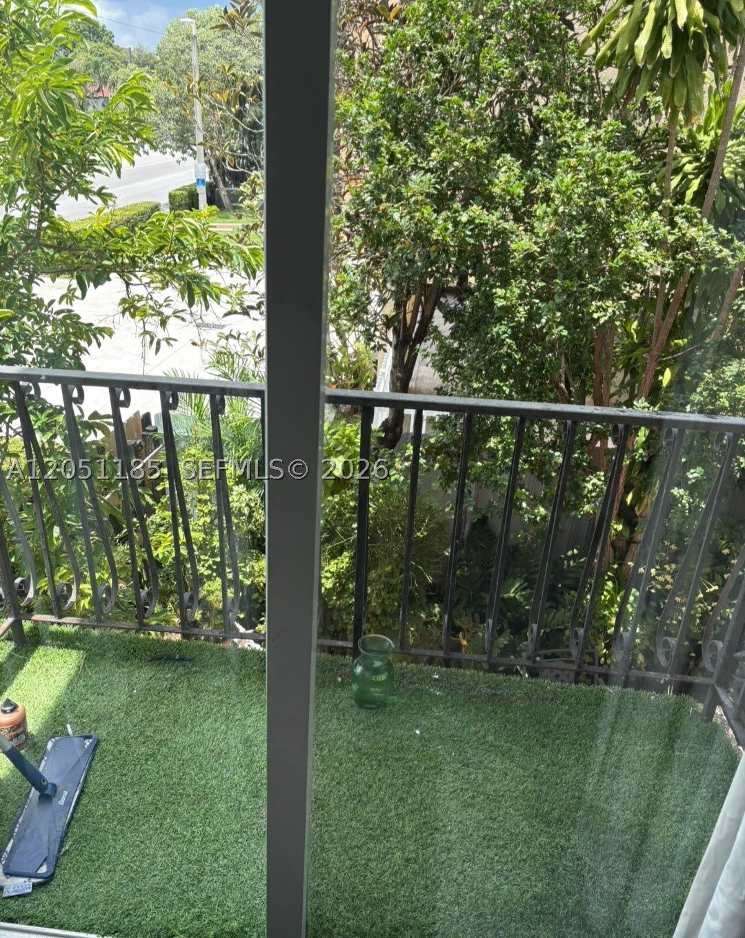 669 SW 37th Ave – photo 5