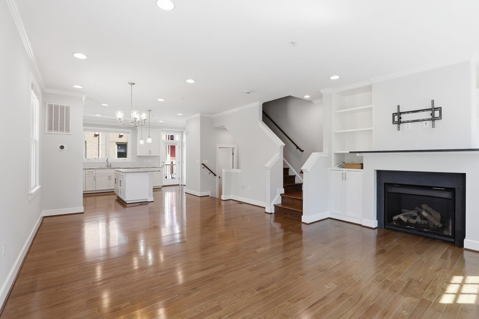 Perfection at 917 Parker Gray School Way! – photo 4
