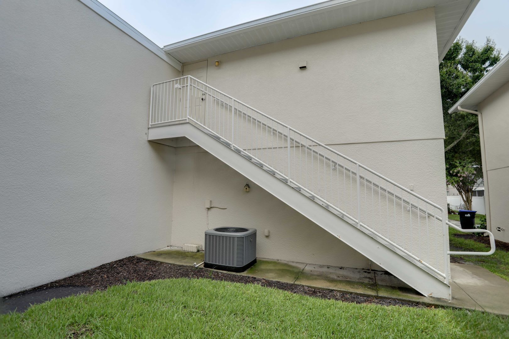 14222 Sonco Avenue (Studio Apt) – photo 2