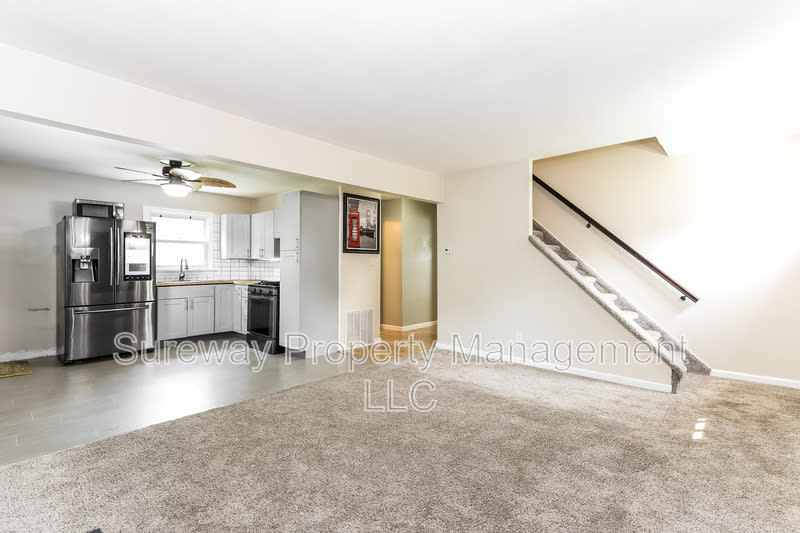 3 Dewar Dr – photo 3