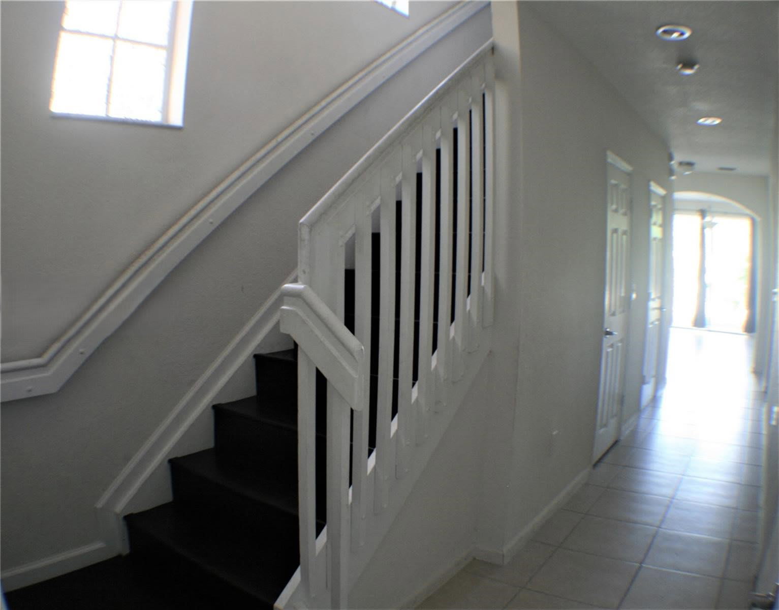 202 Las Brisas Circle – photo 4