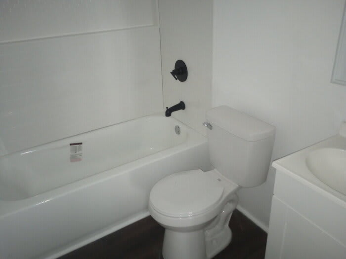 101-b Bond Street – photo 5