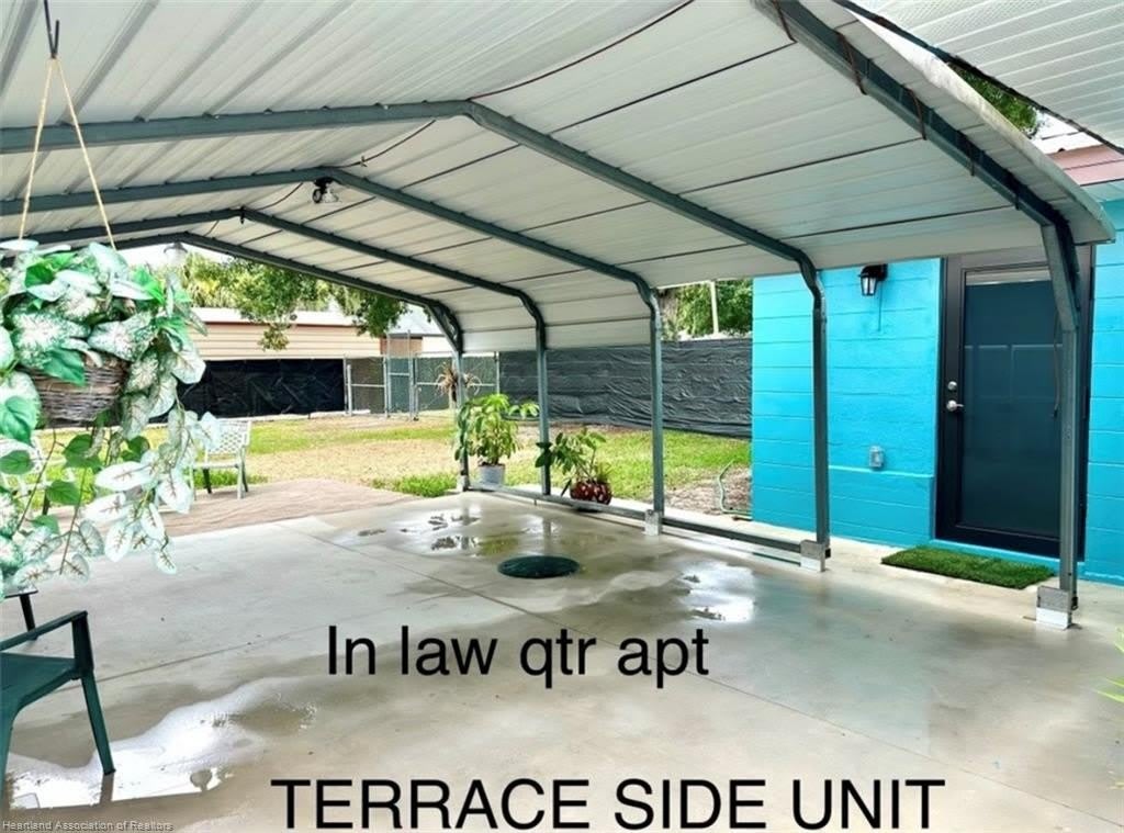 112 Memorial Drive – photo 5