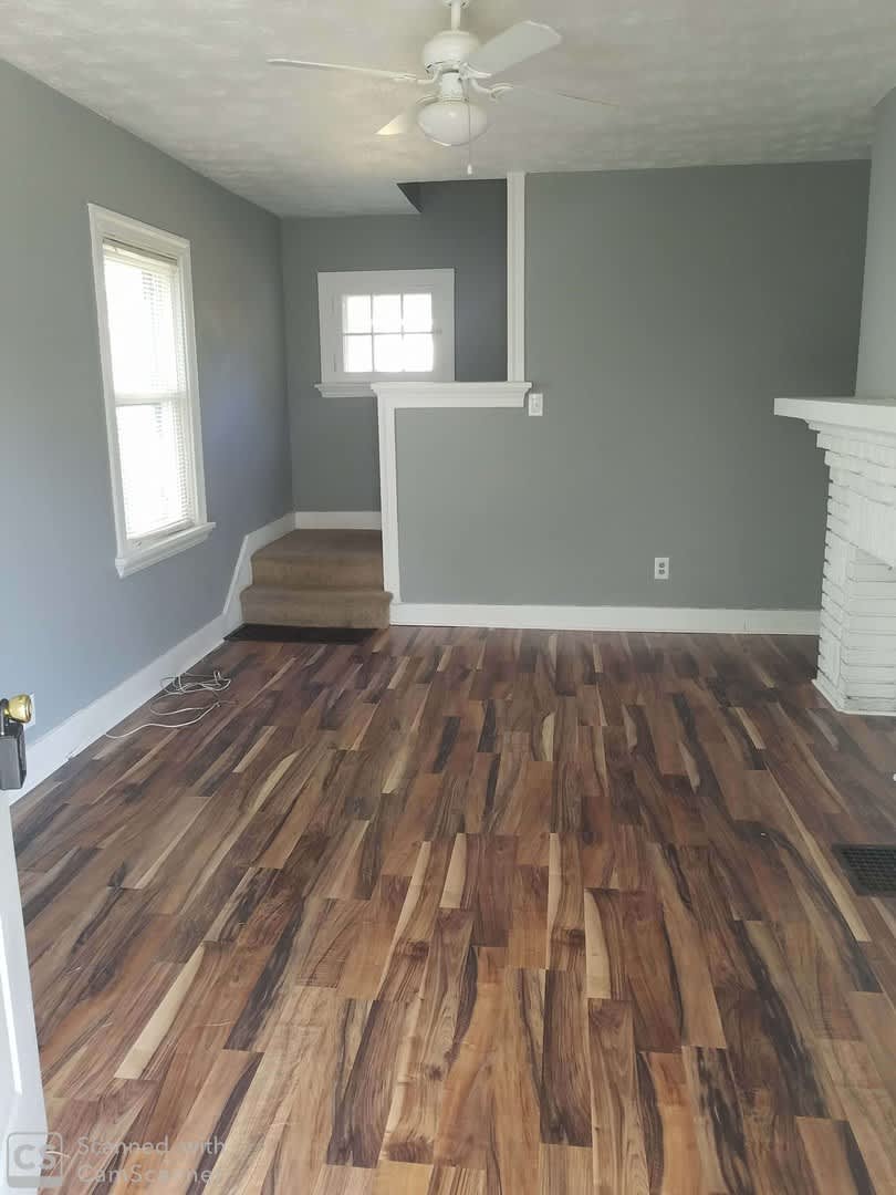 Great 2 bed 1 bath with backyard retreat and detached garage, near WPAFB, Sinclair – photo 3