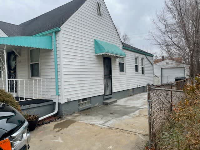 3575 S Ethel St – photo 3