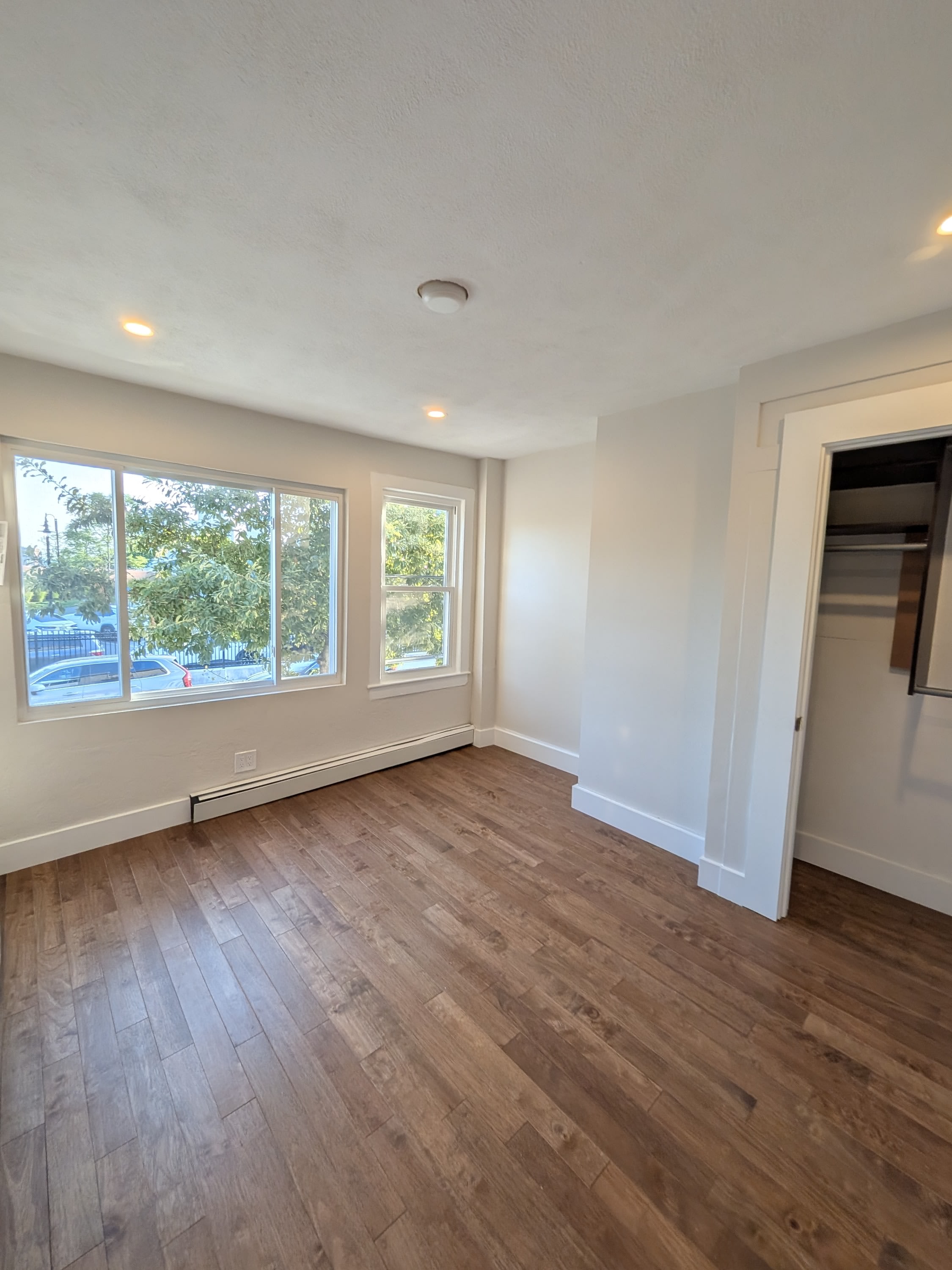 91 Marginal Street – photo 2