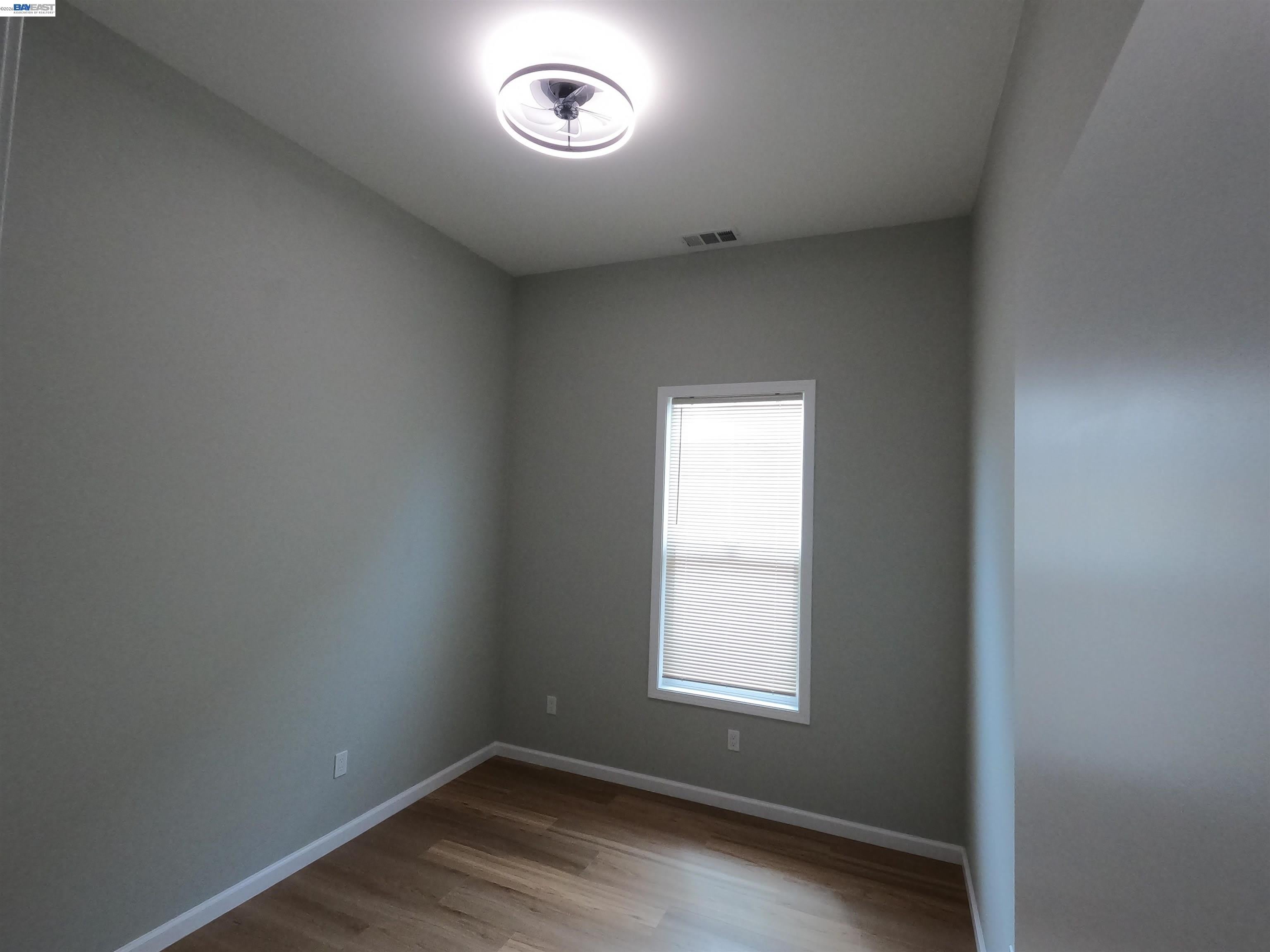 720 Foothill Blvd – photo 5