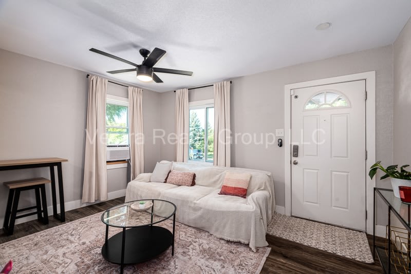 1176 Xenia Street – photo 5