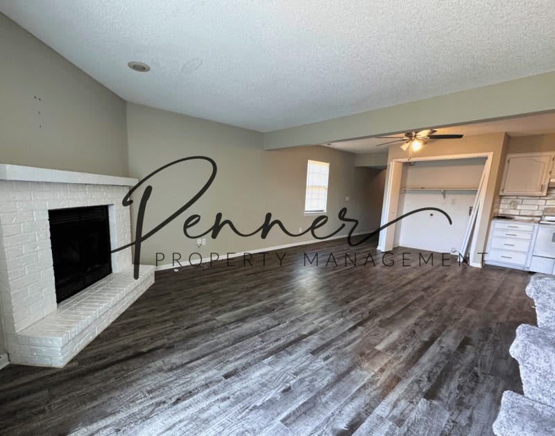 509 NE Newport Dr – photo 4