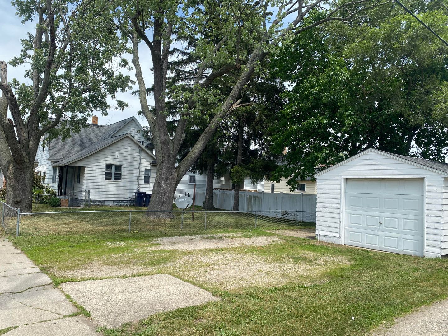 Lovely 3 Bedroom Southside Holland – photo 2