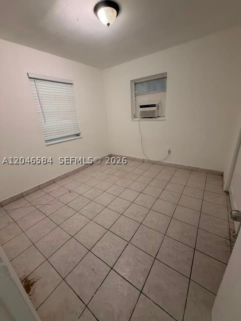 2510 NE 181st St – photo 4