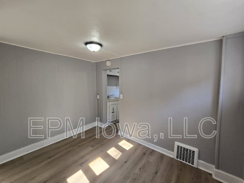 1703 Lafayette Street – photo 5