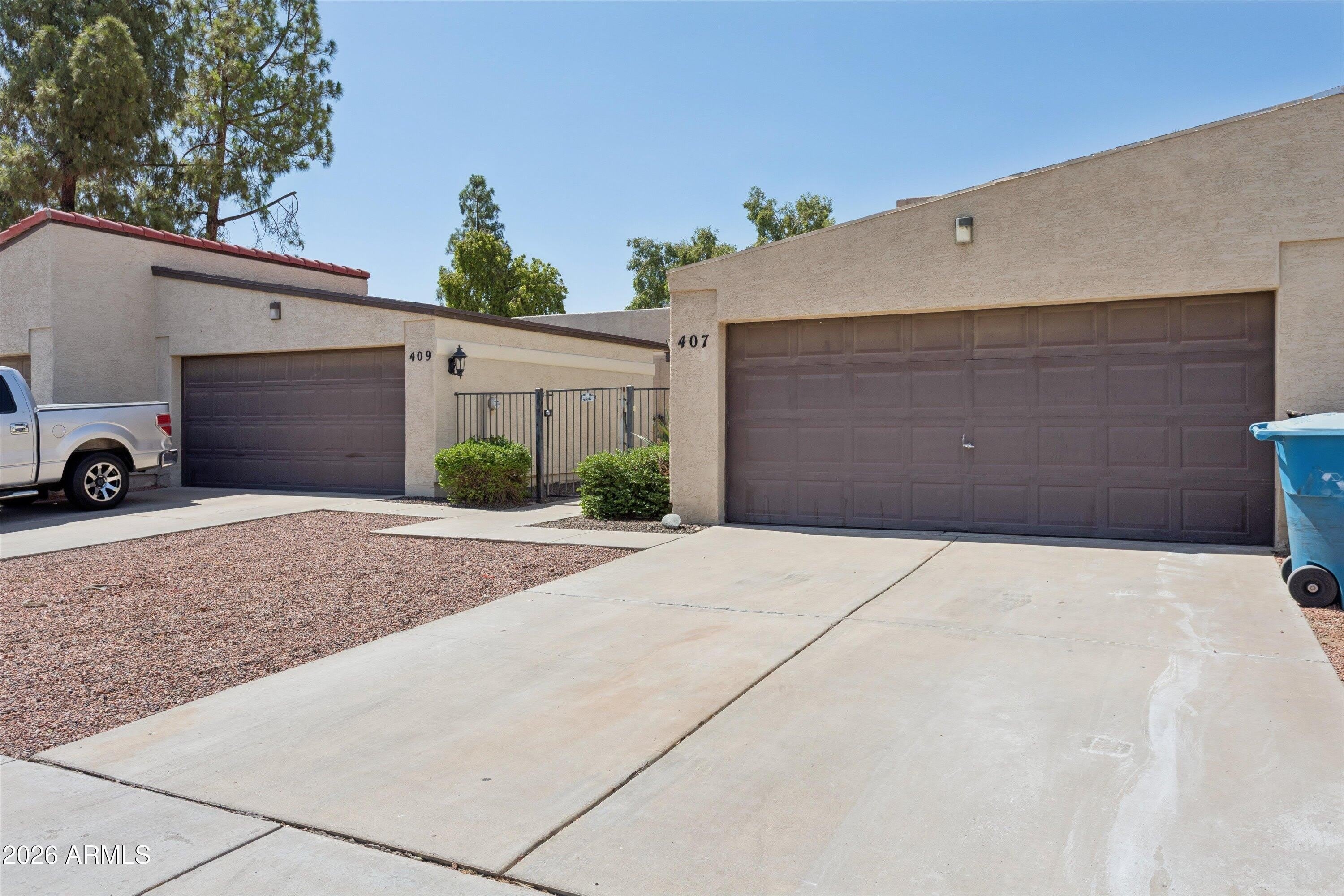 407 E Pecan Road – photo 3