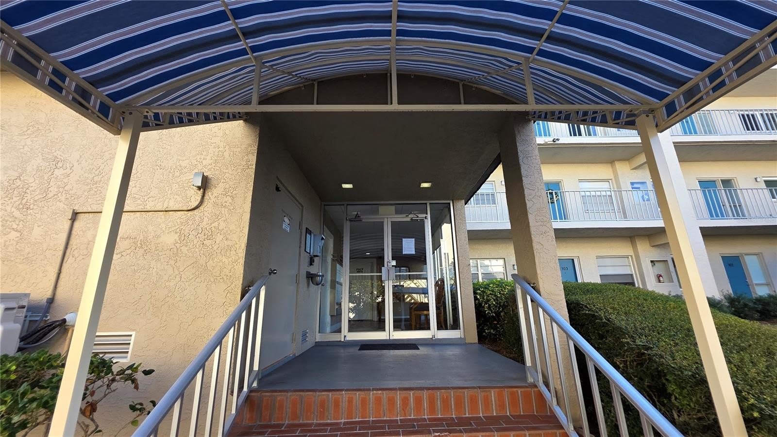 1650 1ST Avenue W – photo 4