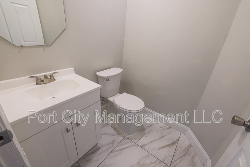 215 Cleveland Avenue – photo 2