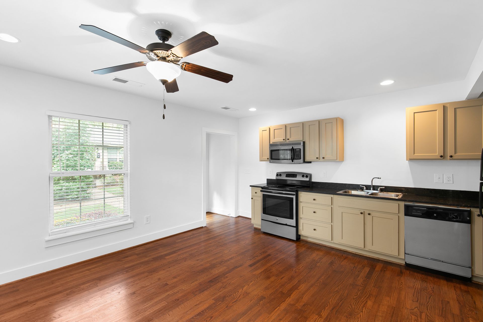 Lakeview Green – photo 5