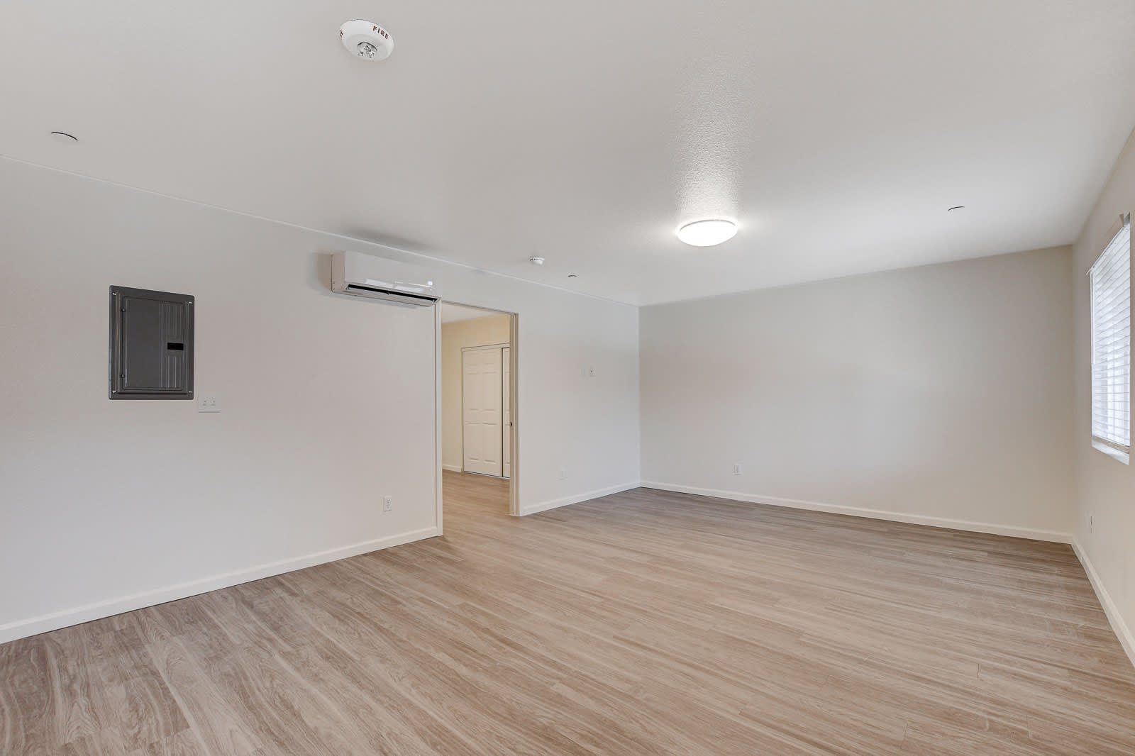 405 South 10th Street – photo 4
